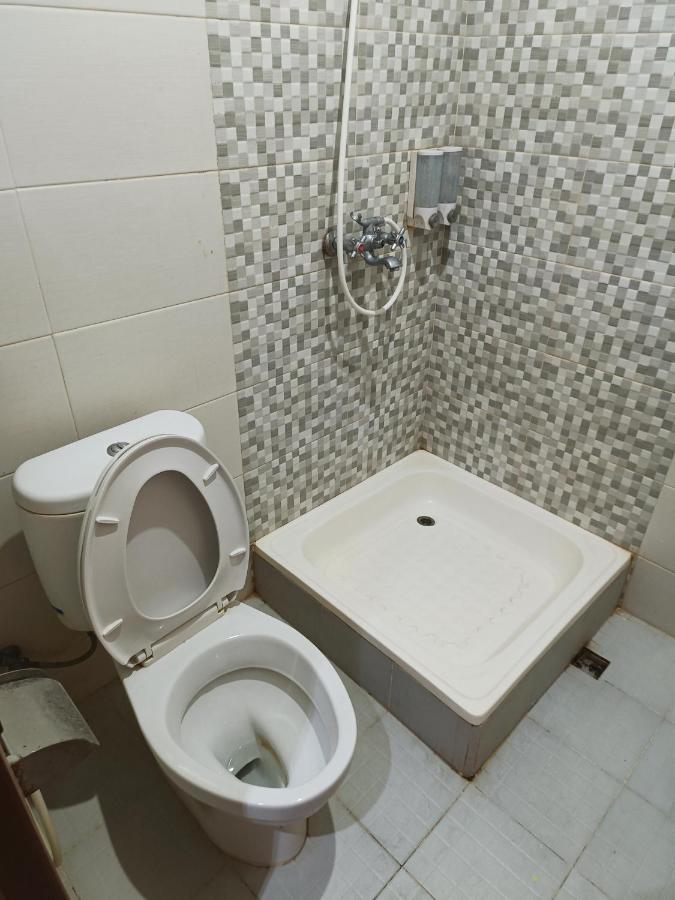 Balqies Homestay Syariah Makassar Mitra Reddoorz Exteriér fotografie